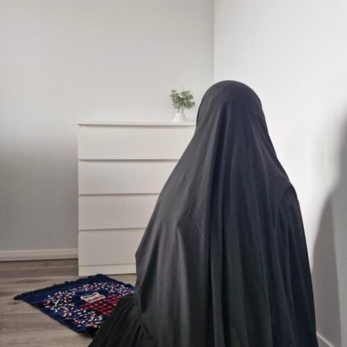 Ultra Lightweight Black Maxi Jilbabs Back